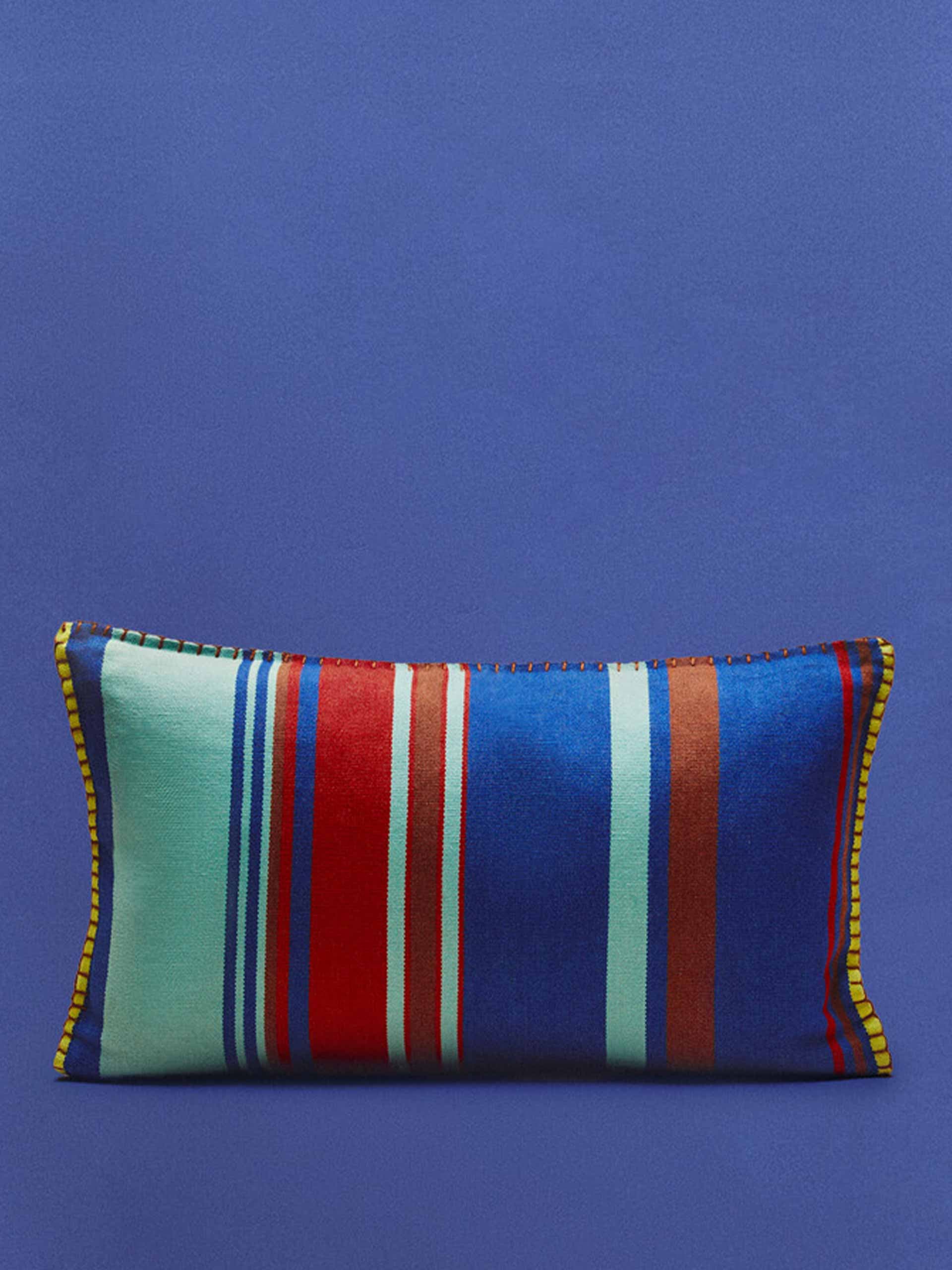 Striped cotton cushion cover