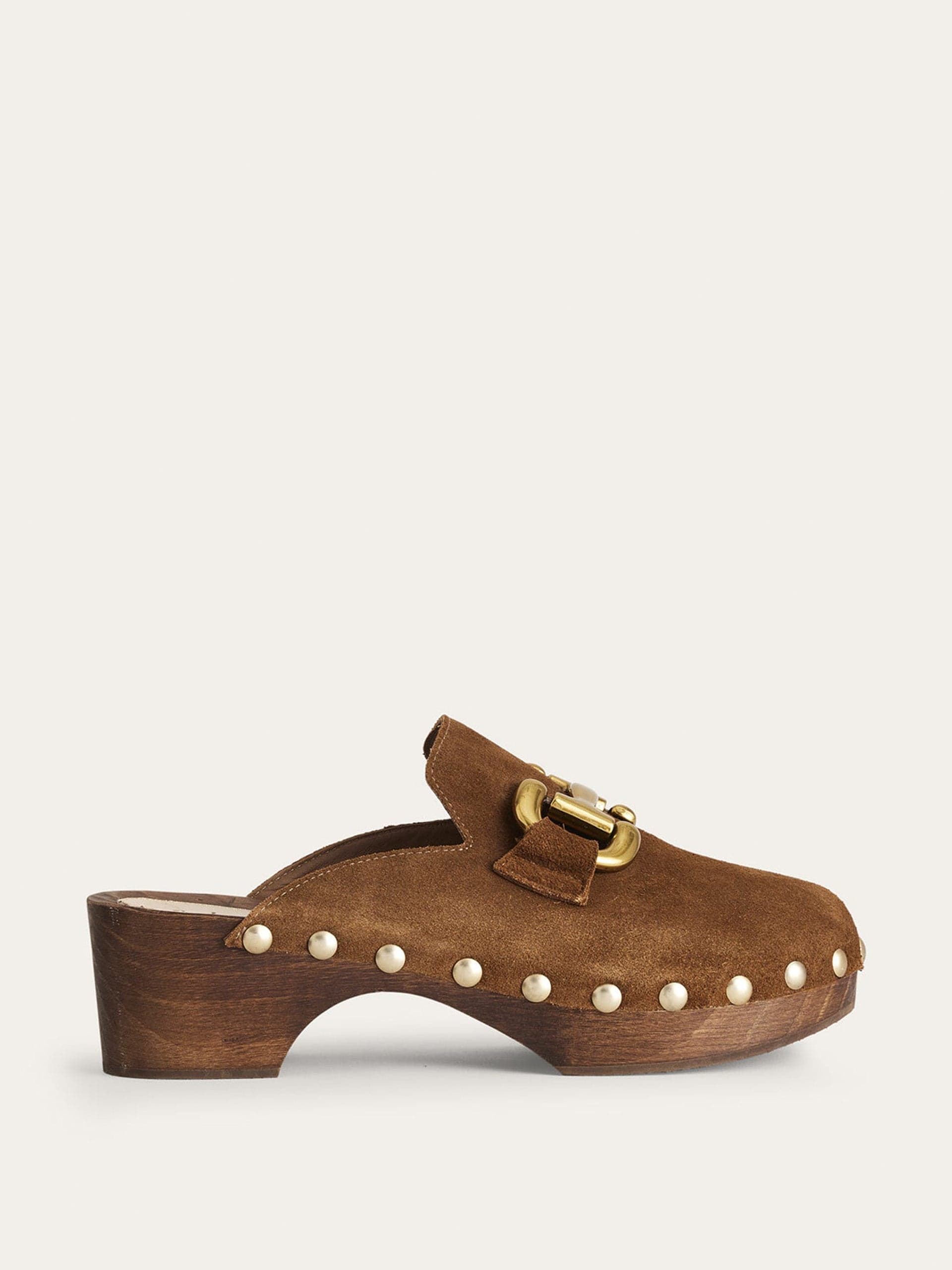 Iris snaffle heeled clogs in Golden Brown