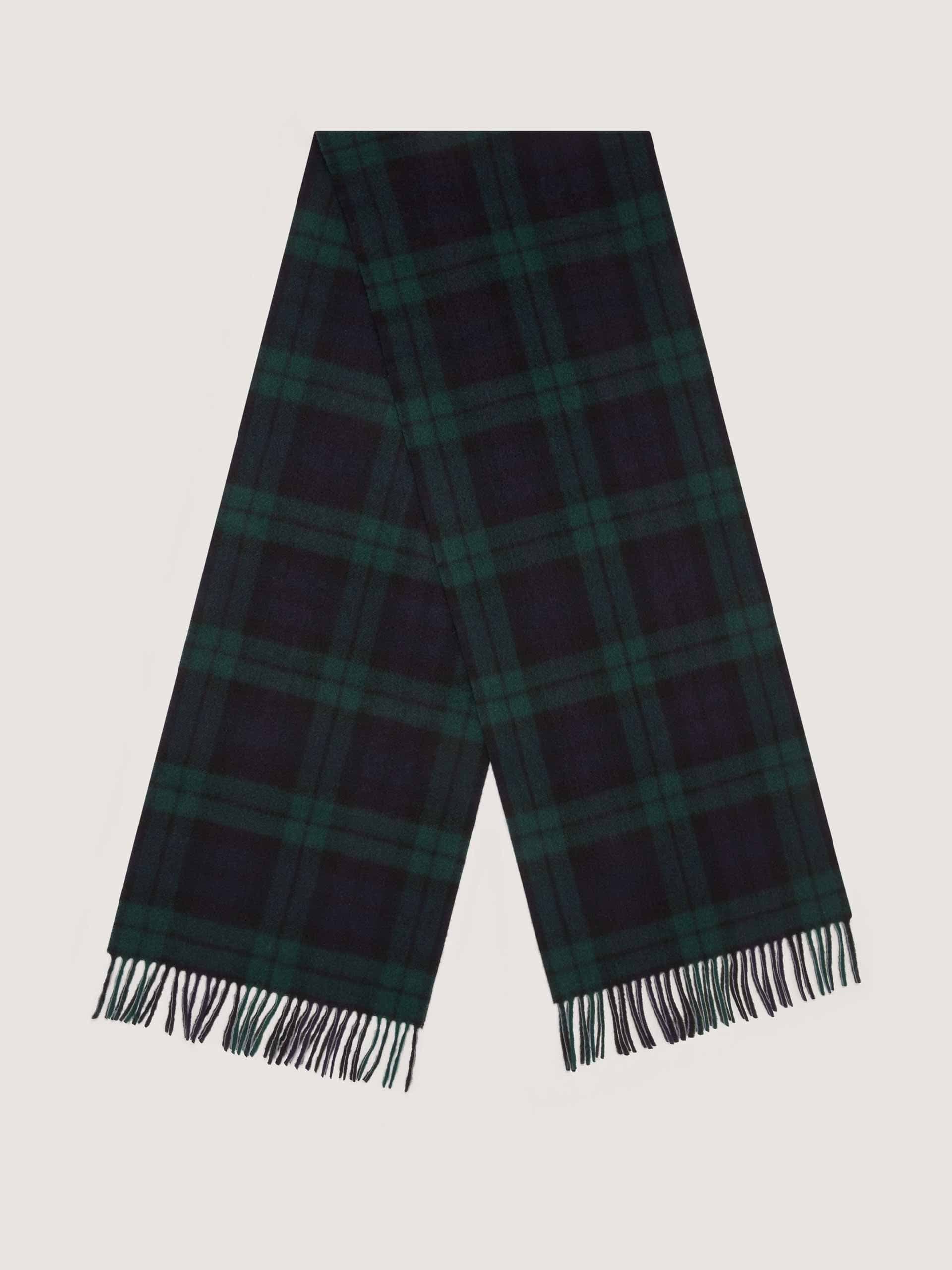 Classic tartan scarf