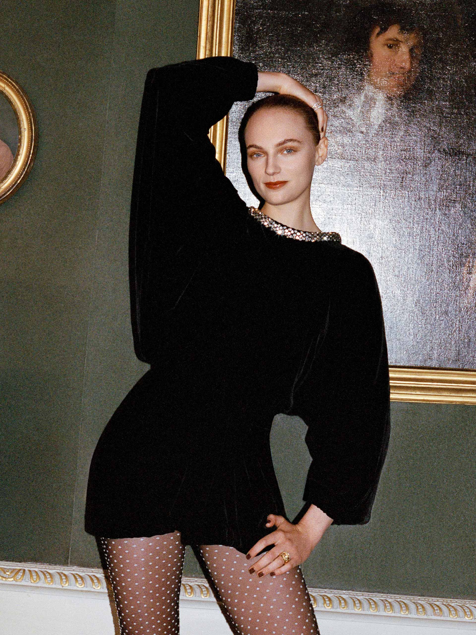 nap-holding-xmas-dressing